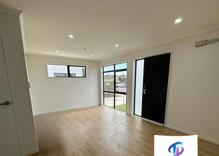  at 570A Great South Road, Papatoetoe, Manukau City, Auckland