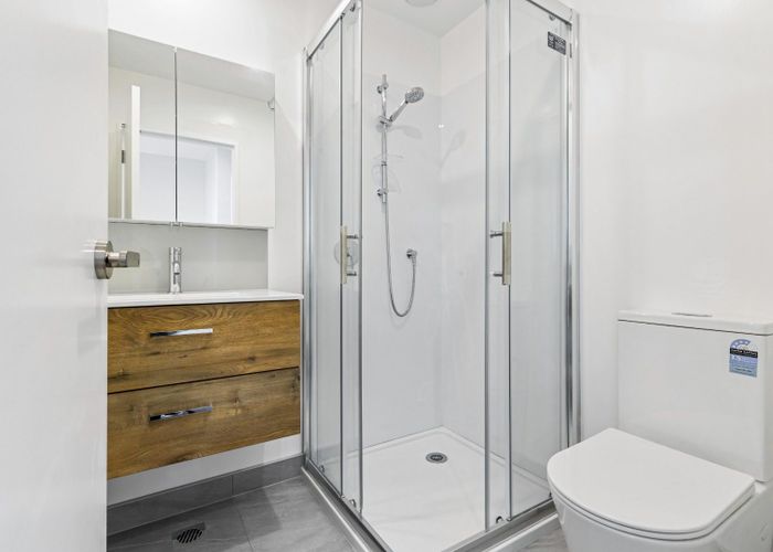  at 4/85 Selo Street, Glen Eden, Auckland