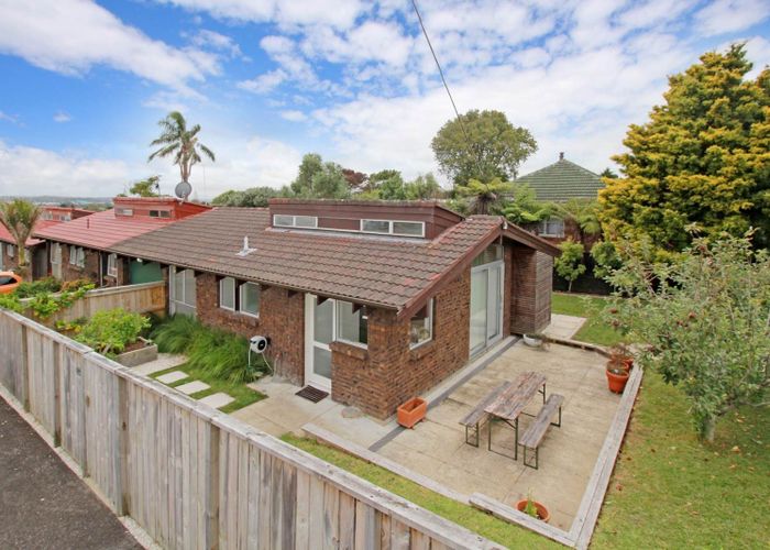  at 1/42 James Laurie Street, Henderson, Waitakere City, Auckland