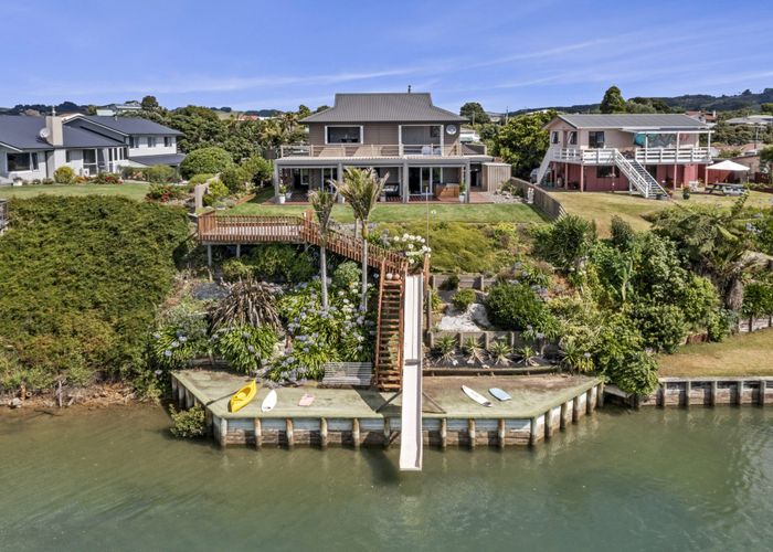  at 3 Nihinihi Avenue, Raglan