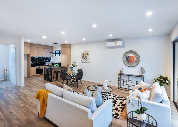  at 3/258 Lake Road, Hauraki, Auckland