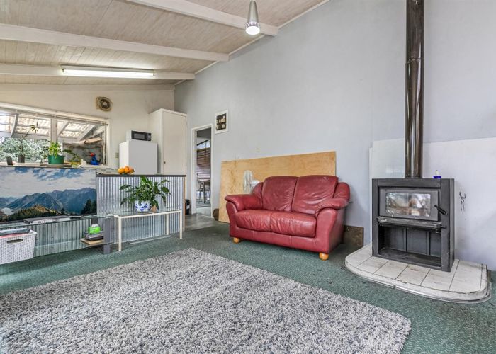  at 50 Bays Road, Papakura