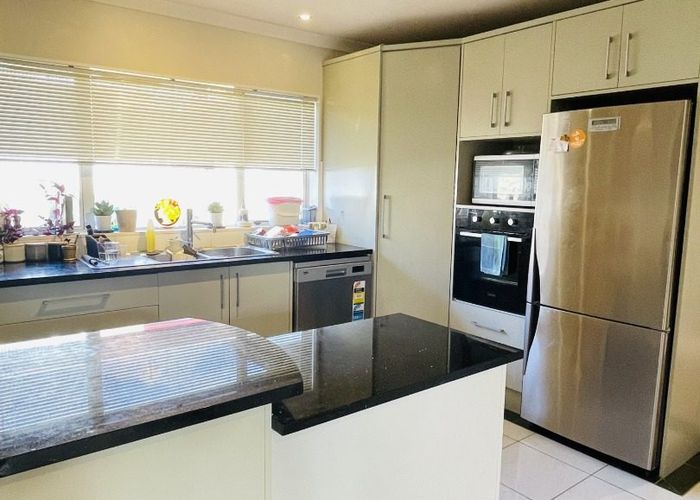  at 63B Seabrook Avenue, New Lynn, Waitakere City, Auckland
