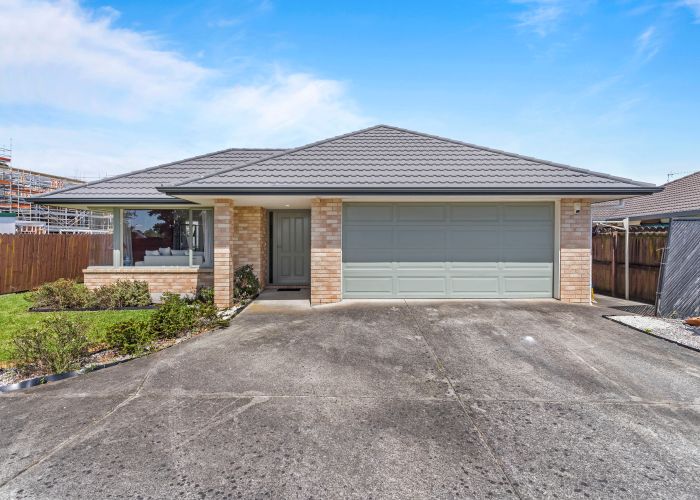  at 6 Norm Pellow Drive, Manurewa, Auckland