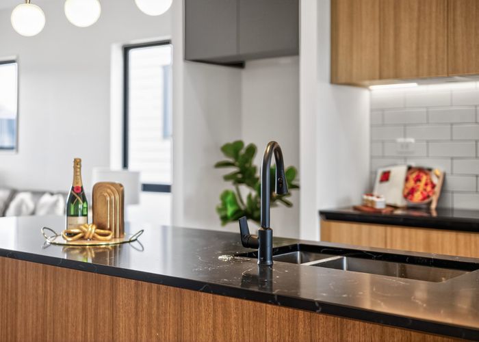  at 7/10 Scott Road, Hobsonville, Waitakere City, Auckland