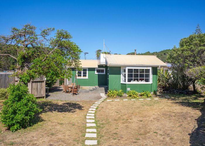  at 6 Rangiuru Road, Otaki Beach, Otaki