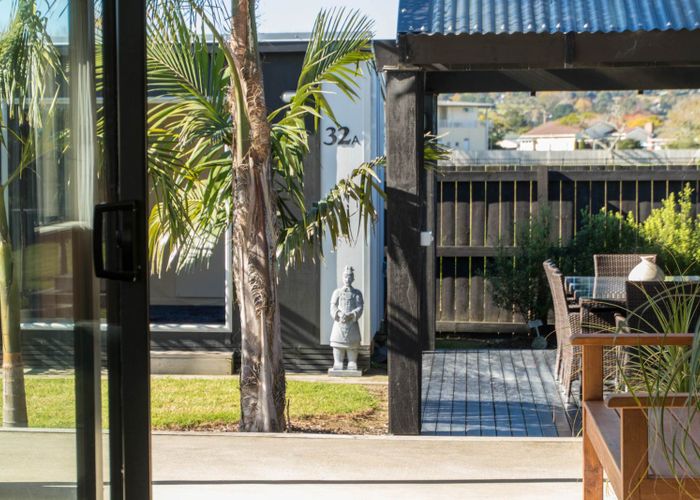  at 32 Raabia Close, Parakai, Helensville