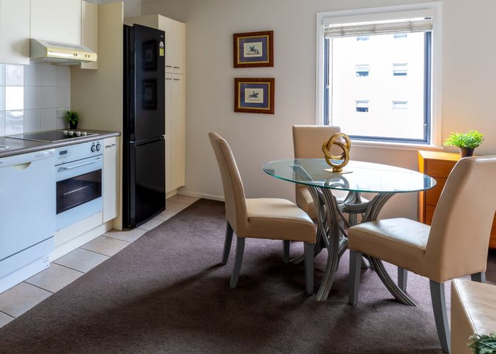  at 2F/92 Nelson Street, Auckland Central, Auckland
