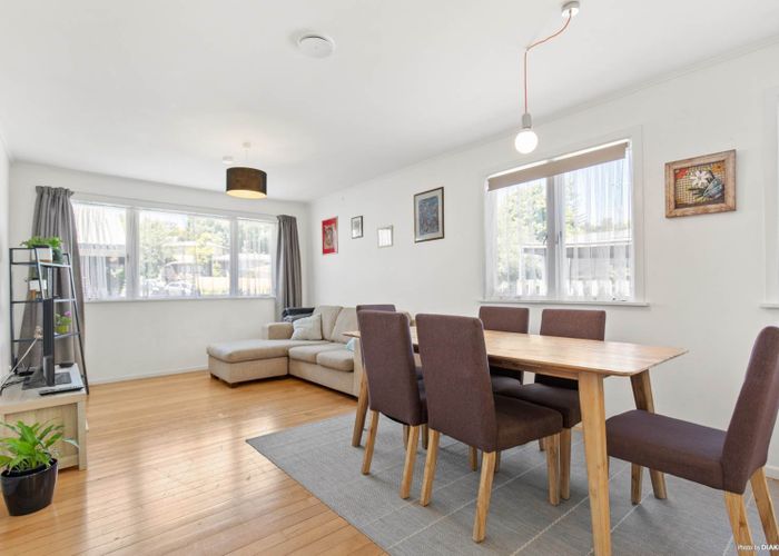  at 1/73 Bond Crescent, Forrest Hill, Auckland