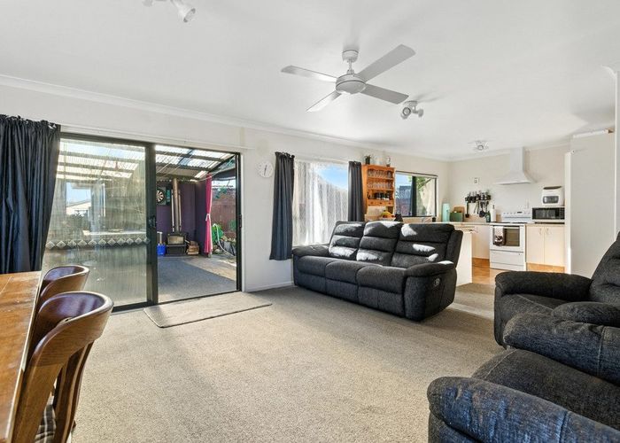  at 15B Roys Road, Parkvale, Tauranga, Bay Of Plenty