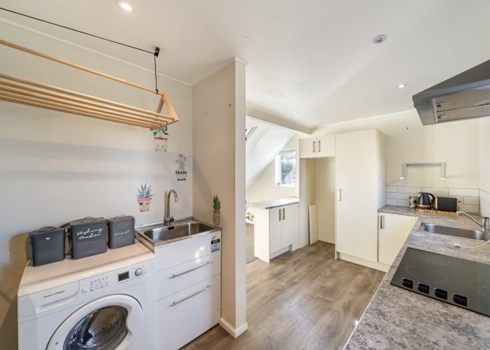  at 1/25 Tennyson Street, Petone, Lower Hutt, Wellington