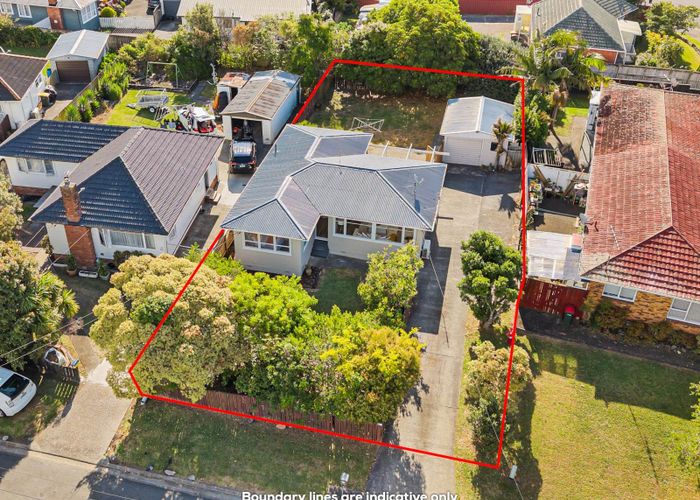  at 77 Dale Crescent, Pakuranga, Manukau City, Auckland