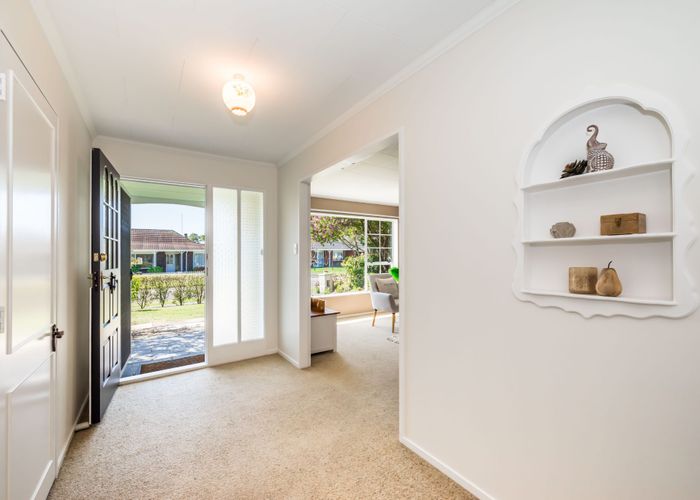  at 33 Rewarewa Crescent, Waikanae
