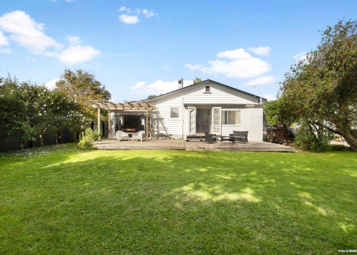  at 13 Miller St, Point Chevalier, Auckland City, Auckland