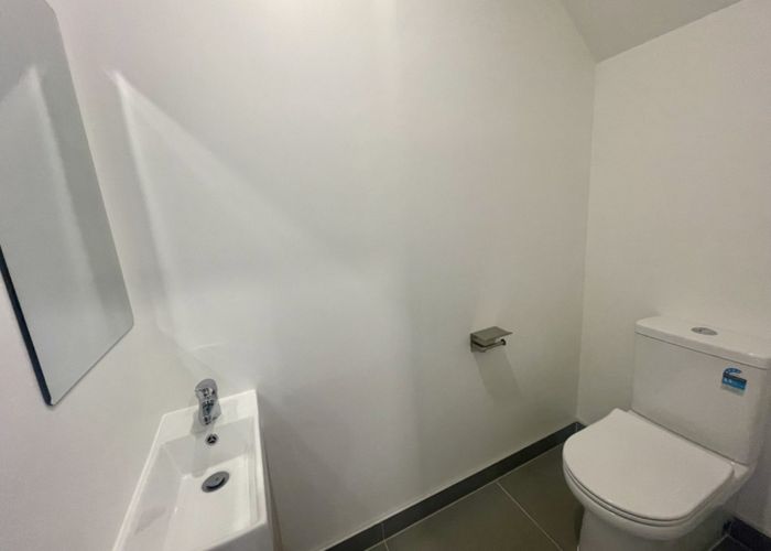  at 5 Tukari Lane, Mangere Bridge, Manukau City, Auckland