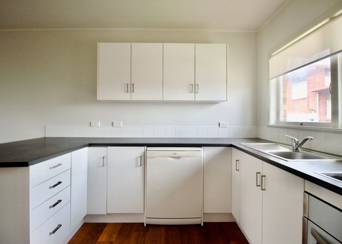  at 3/242 Onewa Road, Birkenhead, North Shore City, Auckland