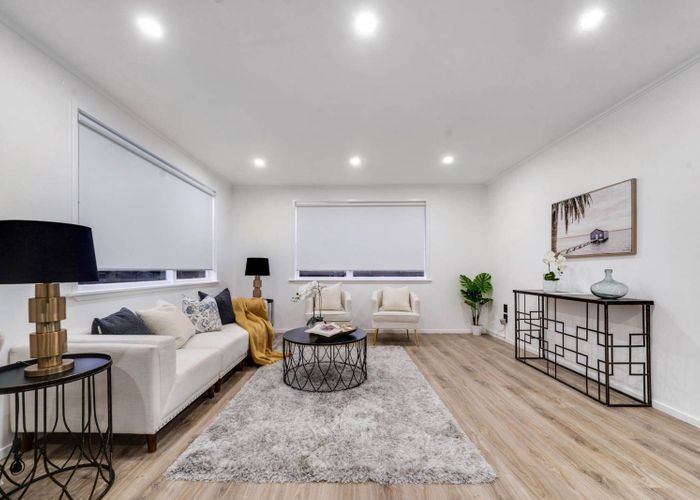  at 1/82 Swaffield Road, Papatoetoe, Manukau City, Auckland