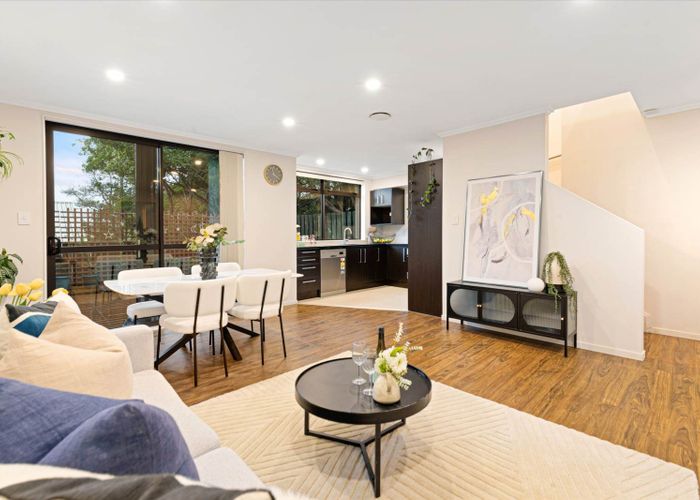  at 55/182 Flat Bush School Road, Flat Bush, Manukau City, Auckland