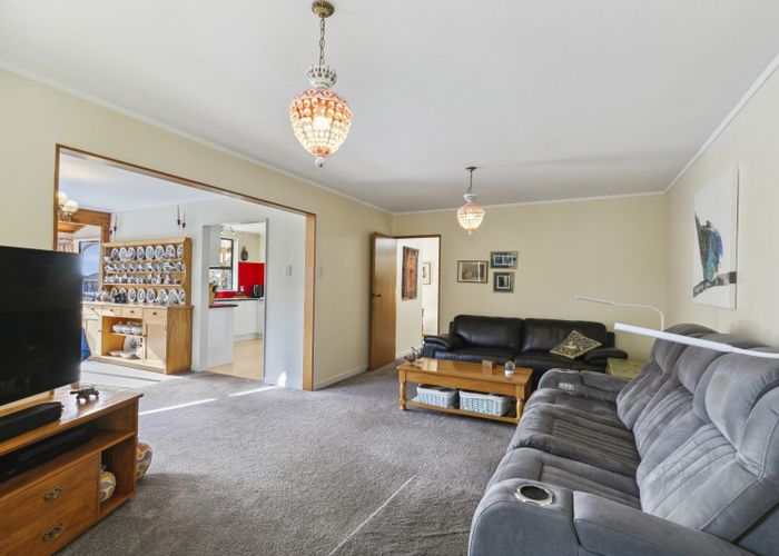  at 34 Peterhouse Street, Tawa, Wellington