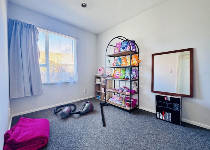  at 2/60 Somerset Crescent, Spreydon, Christchurch City, Canterbury