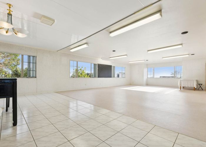  at 829 Chapel Road, Shamrock Park, Howick, Manukau City, Auckland