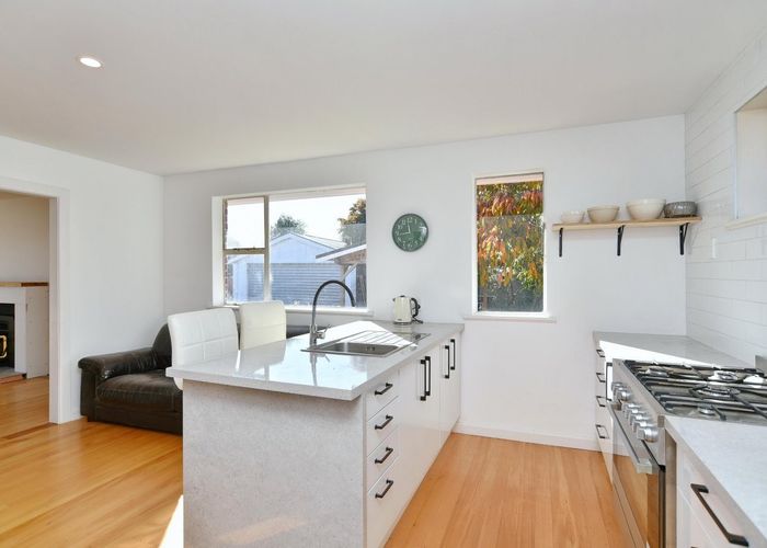  at 13 Lyndhurst Crescent, Aranui, Christchurch City, Canterbury