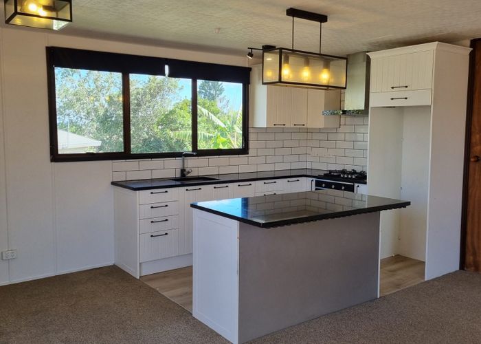  at 15 Cyril Crescent, West Harbour, Waitakere City, Auckland