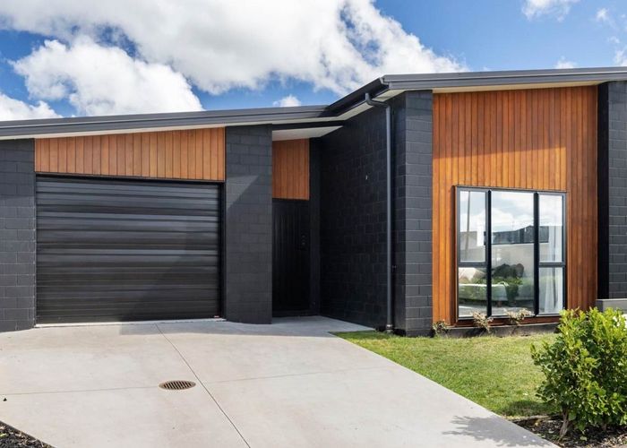  at 47 Rosslands Avenue, Karaka, Papakura
