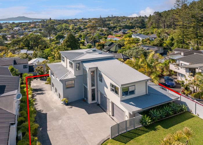  at 82 Kowhai Road, Campbells Bay, Auckland