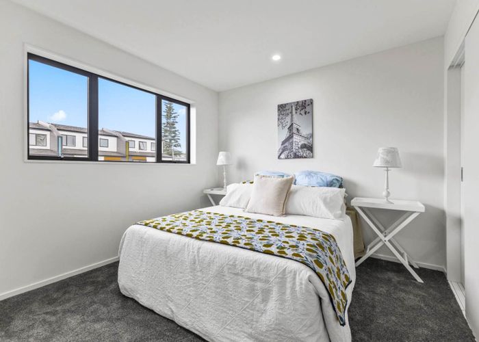  at 5/83 Station Road, Papatoetoe, Manukau City, Auckland