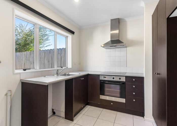  at 10 Rosandich Drive, Sunnyvale, Waitakere City, Auckland