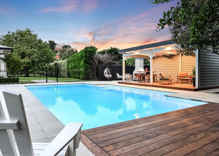  at 427 Bruntwood Road, Cambridge