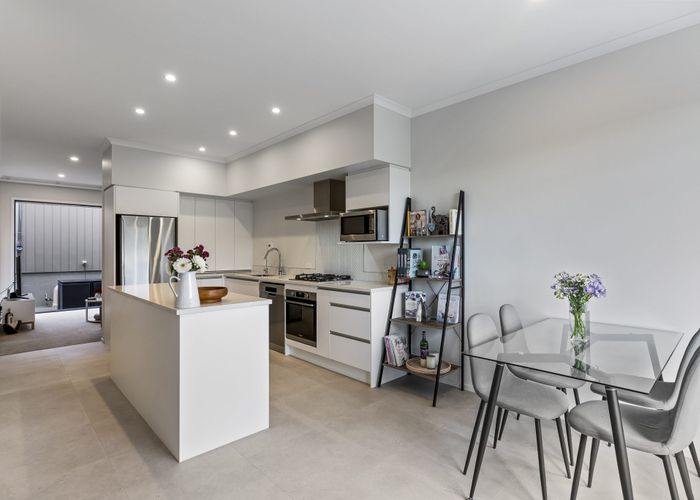  at 153 Glenvar Ridge Road, Long Bay, North Shore City, Auckland