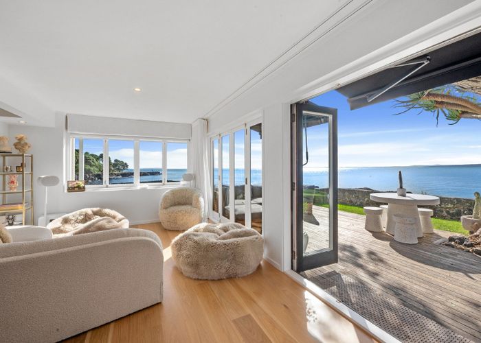  at 2/259 Hurstmere Road, Takapuna, North Shore City, Auckland