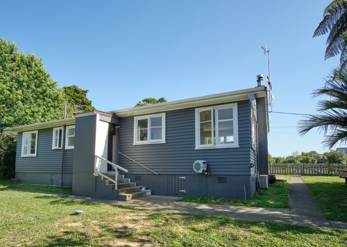  at 5 Victoria Terrace, Ohau, Levin