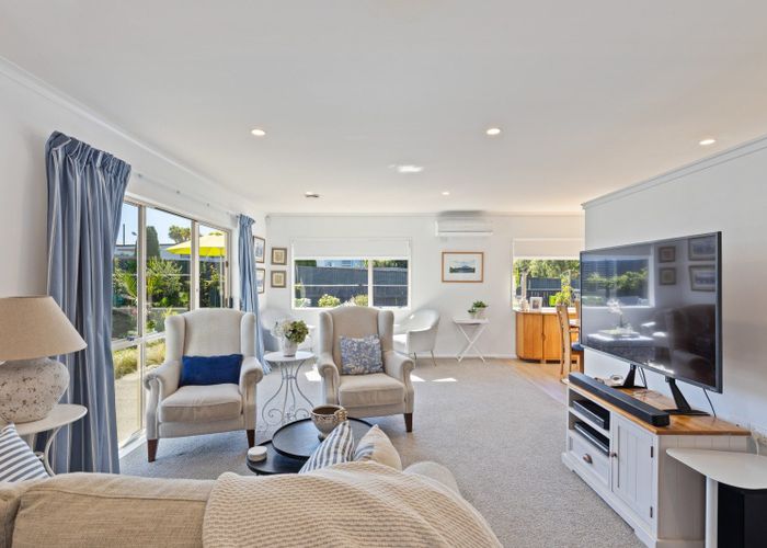  at 1/122 Clawton Street, Westown, New Plymouth, Taranaki