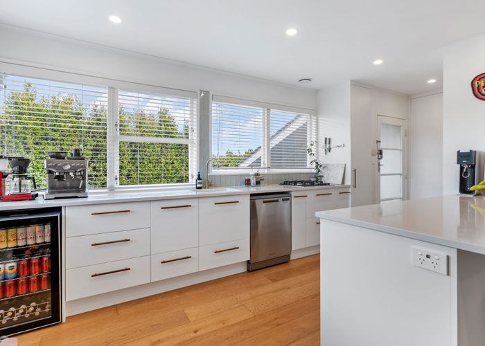  at 1/12 Grimshaw Place, Henderson, Waitakere City, Auckland