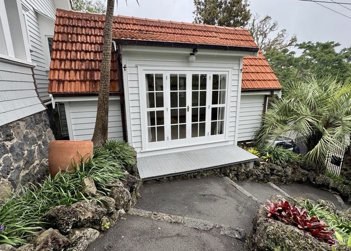  at 32 Sherbourne Road, Mount Eden, Auckland City, Auckland