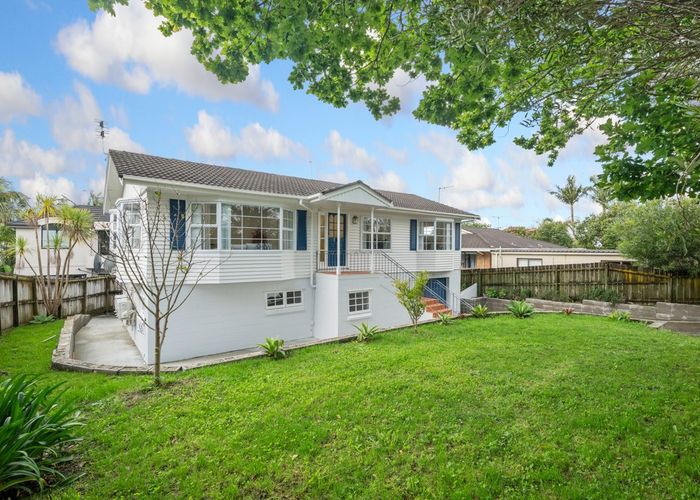  at 1/17 Sartors Avenue, Northcross, North Shore City, Auckland