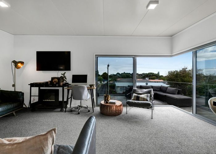  at 1A Gordon Street, Glen Avon, New Plymouth