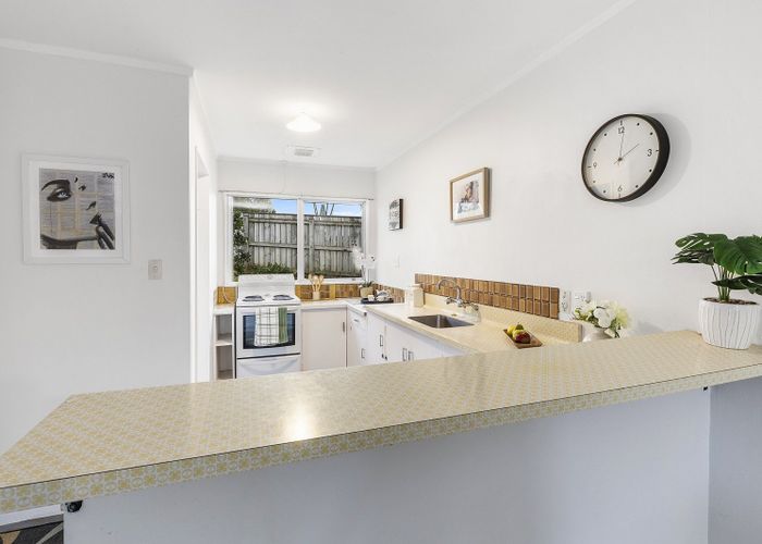  at 3B Virginia Grove, Brooklyn, Wellington