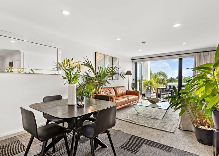  at 11/5 Monte Cassino Place, Birkdale, North Shore City, Auckland