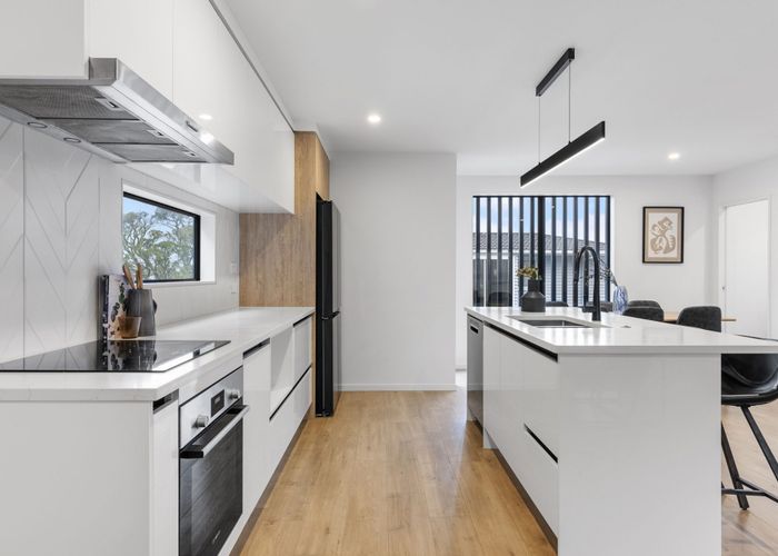  at 71B Jutland Road, Hauraki, North Shore City, Auckland