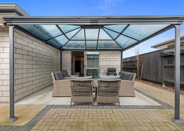  at 16 Crest Way (Dunes Lifestyle Village), Papamoa, Tauranga, Bay Of Plenty