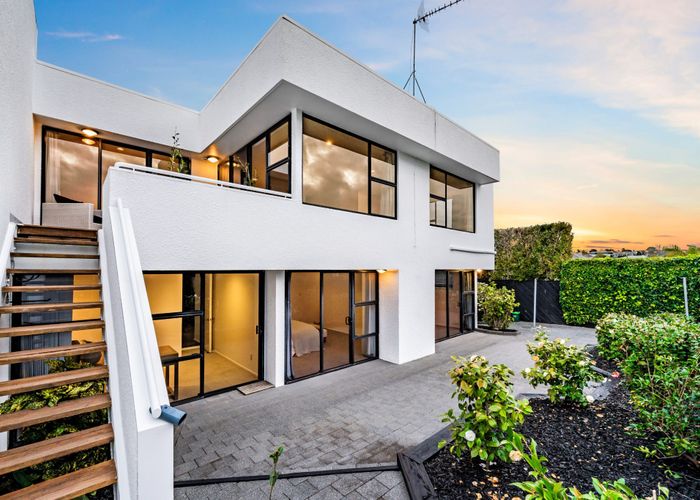  at 1/122 Maskell Street, Saint Heliers, Auckland City, Auckland