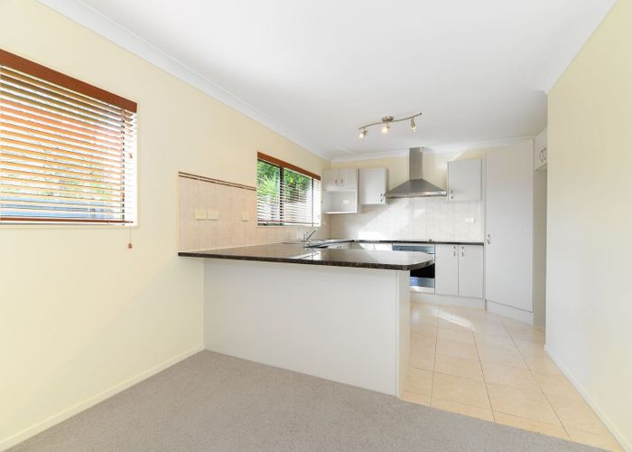  at 2/24 Parry Street, Sandringham, Auckland City, Auckland