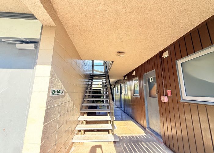  at 11/6 Selcourt Road, Mount Albert, Auckland City, Auckland