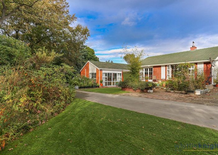 For sale 46 Balrudry Street, Avonhead, Christchurch City, Canterbury