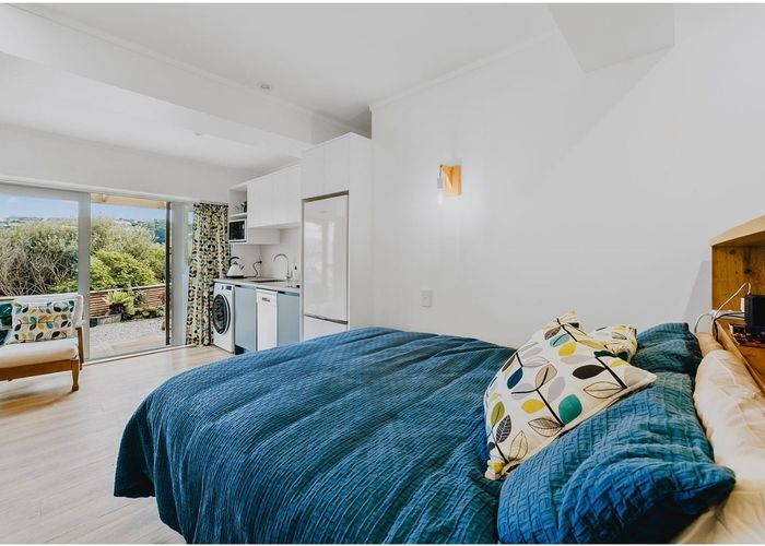  at 39 Totara Road (Studio), Miramar, Wellington, Wellington