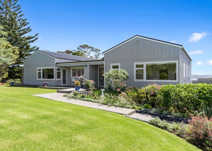 For sale 201 Takatu Road, Matakana, Rodney, Auckland homes.co.nz